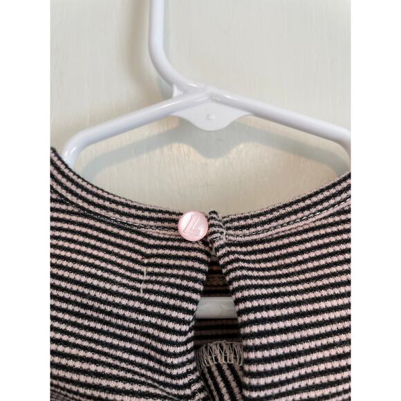 7 For All Mankind pink black striped top short sleeve ruffled Size 24m - Picture 5 of 8
